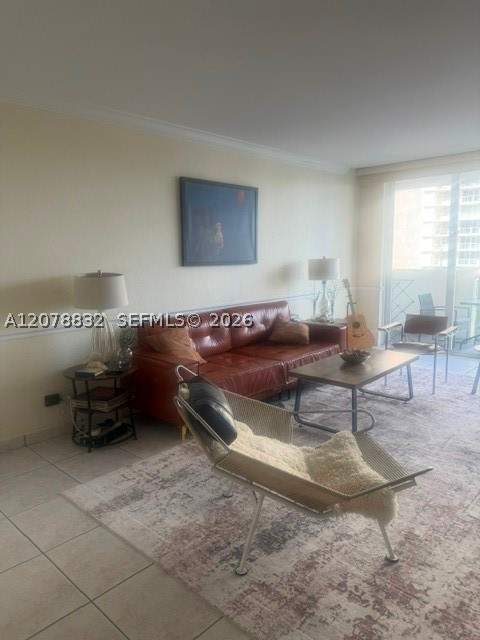 5601 Collins Ave 415, Miami Beach FL - photo 7 of 29