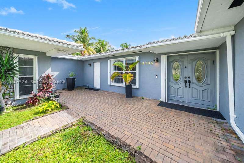 4 bedroom SingleFamilyResidence at 19885 NE 22nd Ave, North Lake Estates, Miami — photo 5