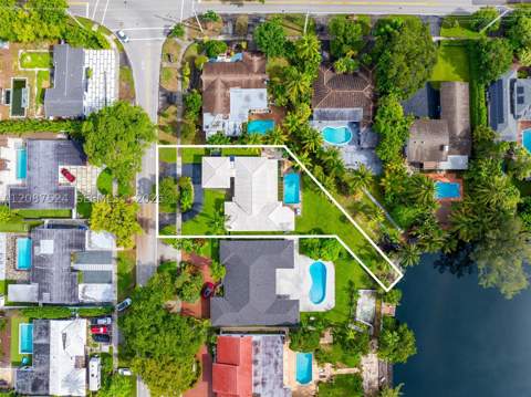 19885 NE 22nd Ave, Miami FL - photo 6 of 54