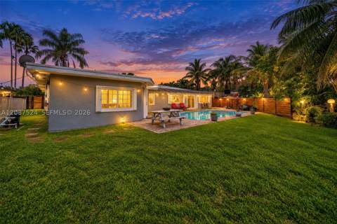 19885 NE 22nd Ave, Miami FL - photo 7 of 54