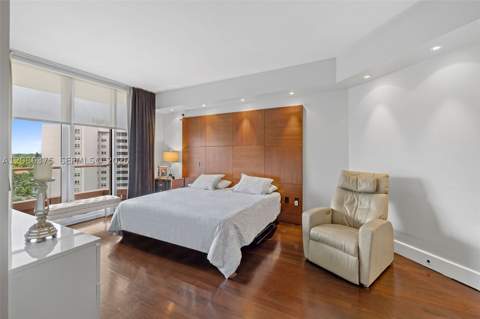 60 Edgewater Dr 9D, Coral Gables FL - photo 15 of 42