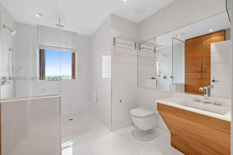 60 Edgewater Dr 9D, Coral Gables FL - photo 24 of 42