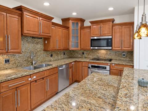 16362 SW 94th St, Miami FL - photo 17 of 43