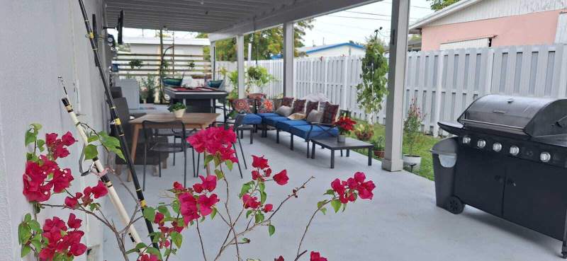 3 bedroom SingleFamilyResidence at 10521 SW 201st Terrace, Benson Manor, Cutler Bay — photo 3