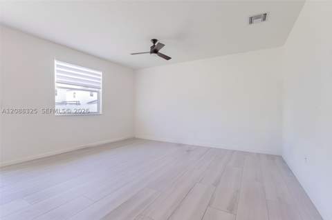 12740 SW 214th Ter, Miami FL - photo 14 of 48