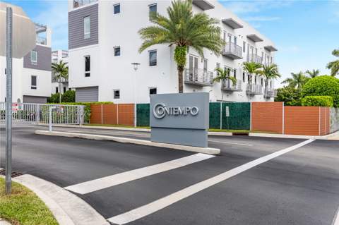 9165 NW 33rd St 9165, Doral FL - photo 10 of 62