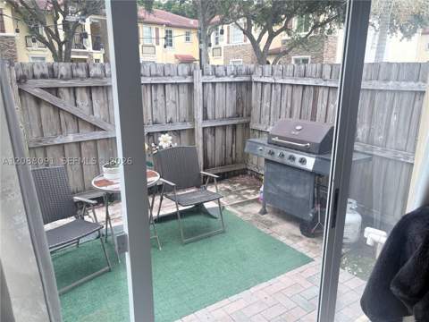 3320 NE 13th Cir Dr 112-23, Homestead FL - photo 14 of 16