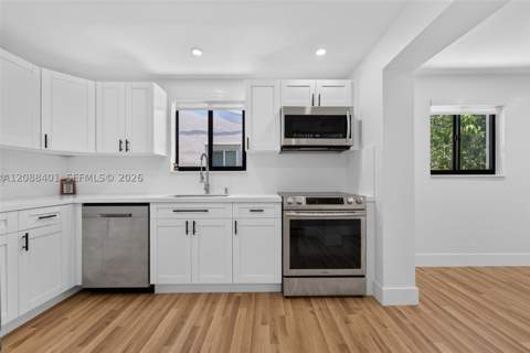 1861 SW 22nd Ter, Miami FL - photo 10 of 34