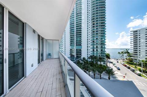 1300 Brickell Bay Dr 704, Miami FL - photo 13 of 41