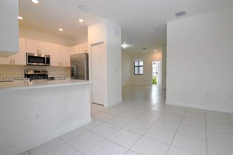 23444 SW 129th Ave, Homestead FL - photo 6 of 25