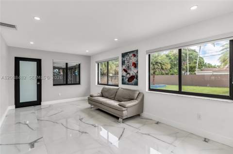 18731 SW 87th Ave, Cutler Bay FL - photo 12 of 39