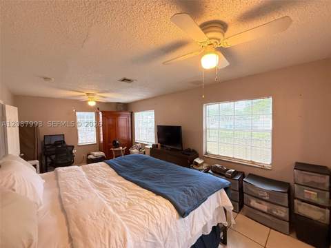 2118 NW 83rd St, Miami FL - photo 8 of 63