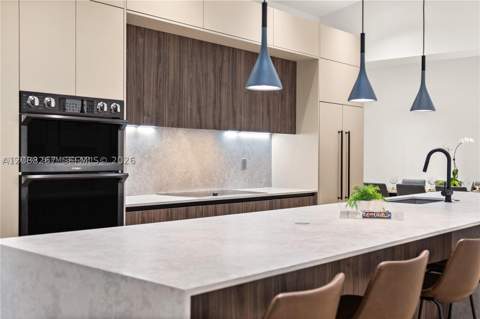 270 SW 29th Rd, Miami FL - photo 8 of 56