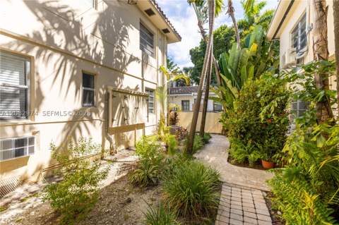 1610 Michigan Ave 5, Miami Beach FL - photo 18 of 25