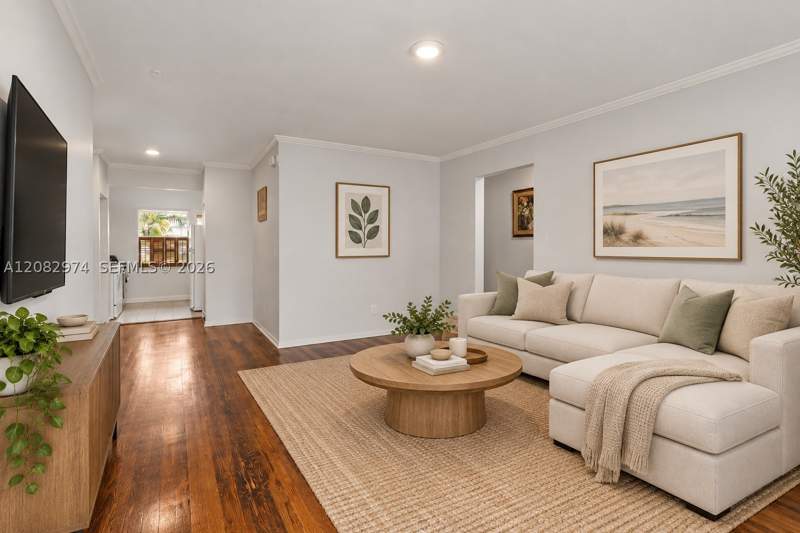 1 bedroom Condominium at 1610 Michigan Ave 5, Lincoln Road Villas South, Miami Beach — photo 2