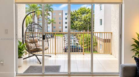 15221 SW 80th St 310, Miami FL - photo 6 of 12