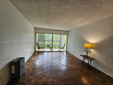 520 NE 38th St 12, Miami FL - photo 6 of 12