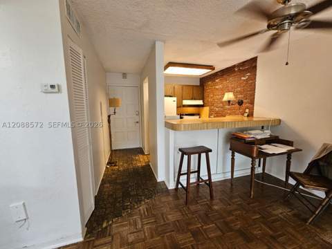 520 NE 38th St 12, Miami FL - photo 7 of 12
