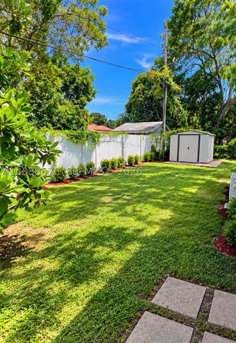 1869 NW 83rd Ter, Miami FL - photo 10 of 12