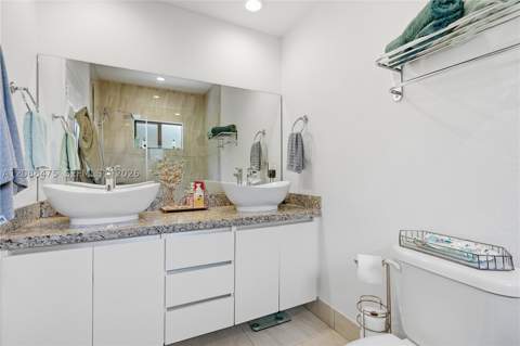 16335 SW 44th Ter, Miami FL - photo 12 of 24