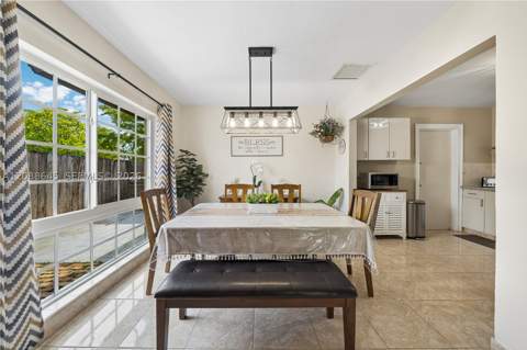 19780 SW 101st Ave, Cutler Bay FL - photo 15 of 38