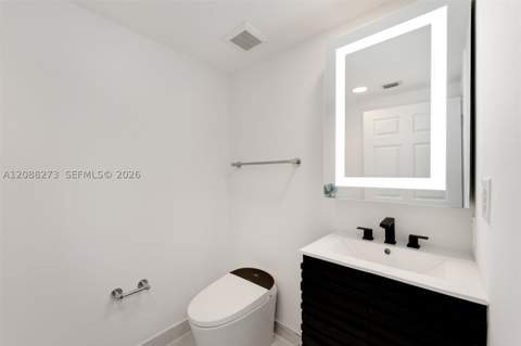 2000 N Bayshore Dr 619, Miami FL - photo 21 of 23