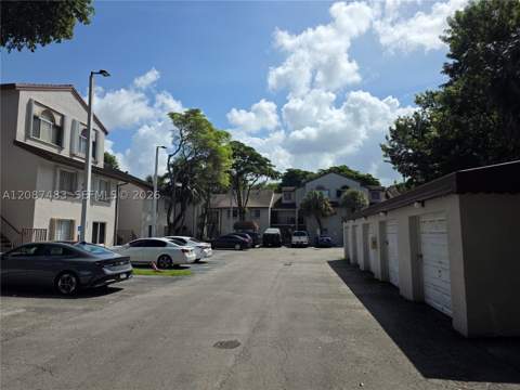 13967 SW 91st Ter 13967, Miami FL - photo 15 of 16