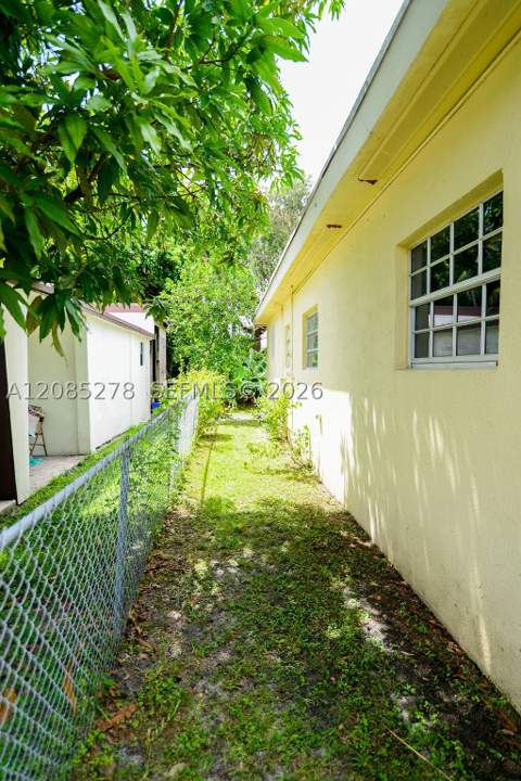 298 NW 104th St, Miami FL - photo 13 of 27
