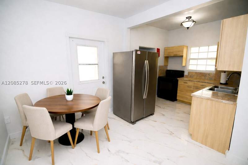 3 bedroom SingleFamilyResidence at 298 NW 104th St, W Miami Shores Sec B, Miami — photo 5