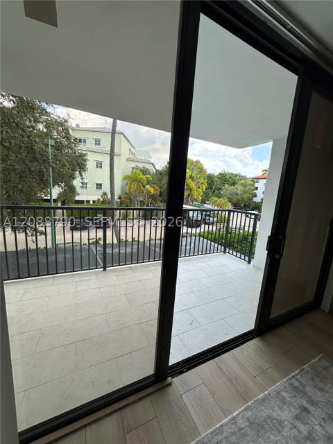 55 Ocean Lane Dr 2028, Key Biscayne FL - photo 18 of 19