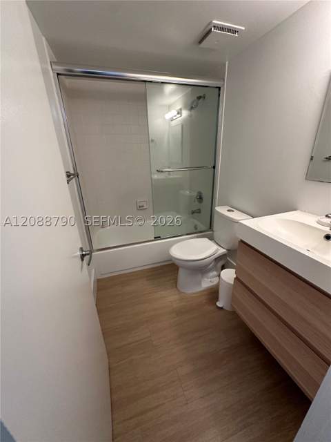 55 Ocean Lane Dr 2028, Key Biscayne FL - photo 6 of 19
