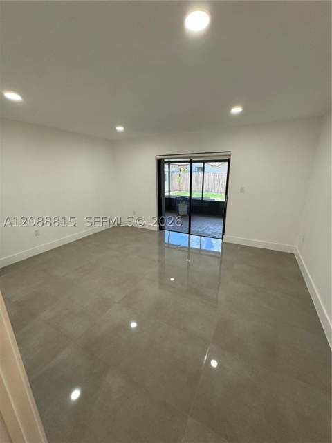 748 NW 133rd Ave, Miami FL - photo 6 of 16
