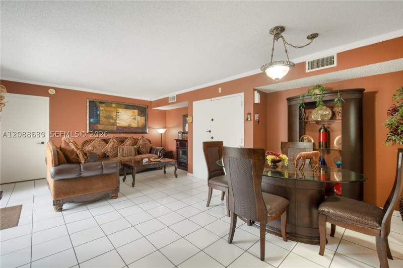 3 bedroom Condominium at 2075 SW 122nd Ave 130, Coral Towers Condo, Miami — photo 4