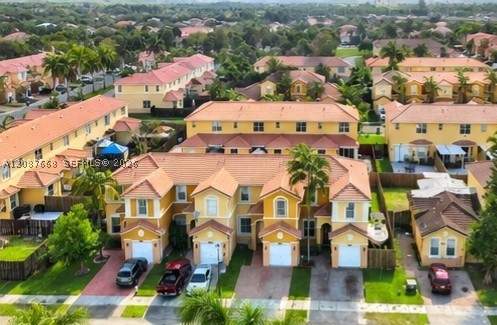 4 bedroom Townhouse at 24705 SW 110th Pl, Villas Del Campo Sub, Homestead — photo 2
