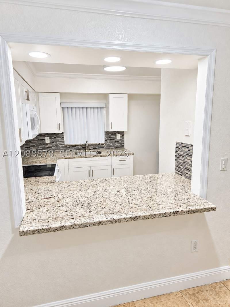 2 bedroom Condominium at 8240 SW 149th Ct 7-102, Waterview Condo, Miami — photo 3