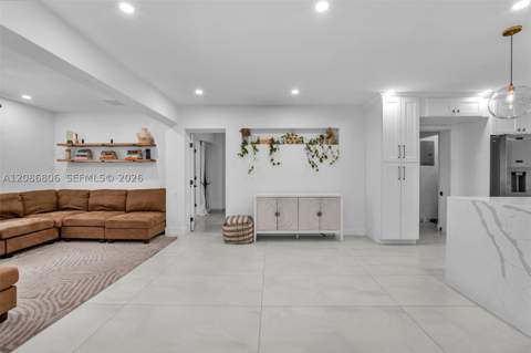 2395 NE 184th Ter, North Miami Beach FL - photo 13 of 44