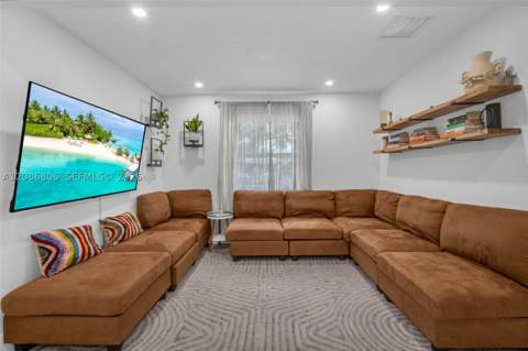 2395 NE 184th Ter, North Miami Beach FL - photo 14 of 44