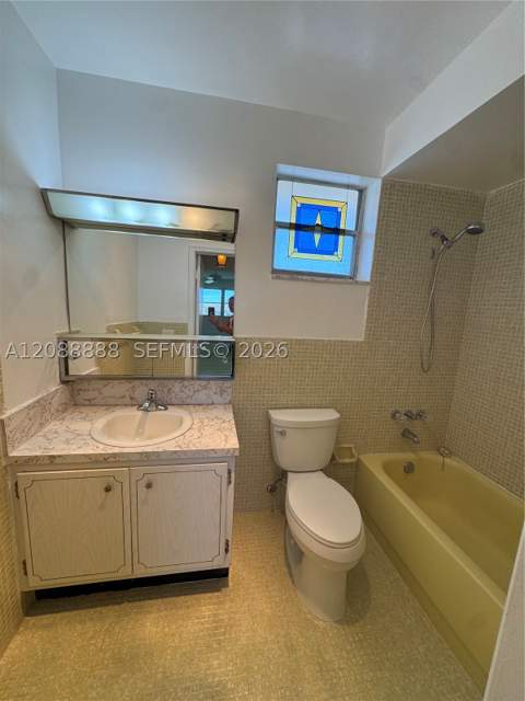 2940 NE 203rd St 213 C, Aventura FL - photo 11 of 24