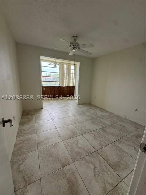 2940 NE 203rd St 213 C, Aventura FL - photo 14 of 24