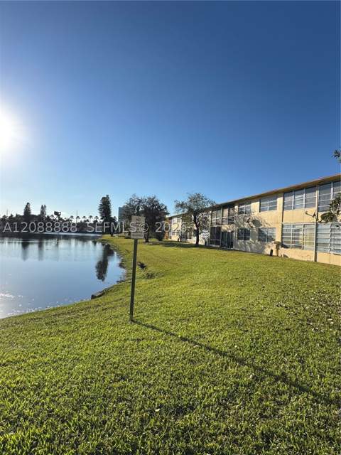 2940 NE 203rd St 213 C, Aventura FL - photo 22 of 24
