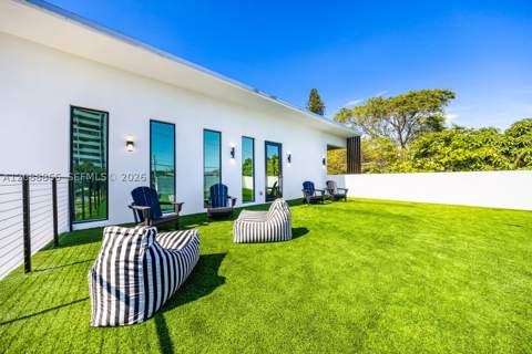 300 NE 48th St, Miami FL - photo 16 of 32