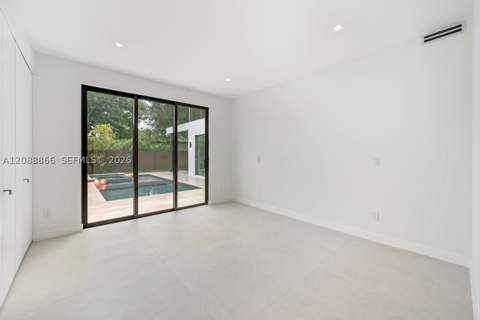 300 NE 48th St, Miami FL - photo 23 of 32