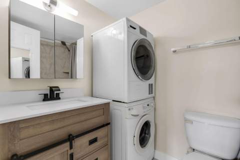 1805 E Sans Souci Boulevard 434, North Miami FL - photo 23 of 39