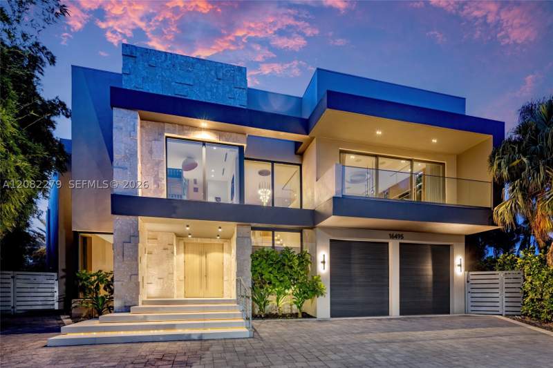 6 bedroom SingleFamilyResidence at 16495 NE 32nd Ave, Eastern Shores, North Miami Beach — photo 2