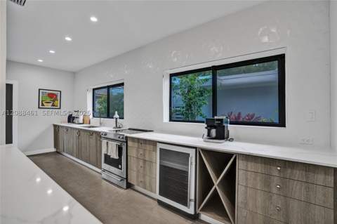 1064 NE 97th St, Miami Shores FL - photo 10 of 34