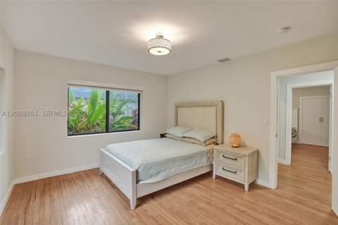 1064 NE 97th St, Miami Shores FL - photo 19 of 34