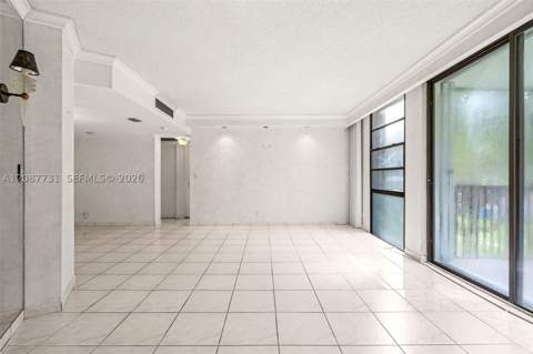 3301 N Country Club Dr 208, Aventura FL - photo 20 of 42