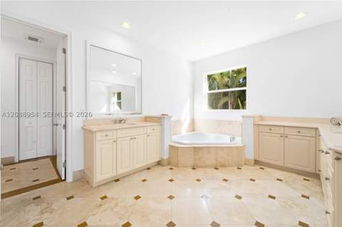 1490 Cleveland Rd, Miami Beach FL - photo 15 of 28