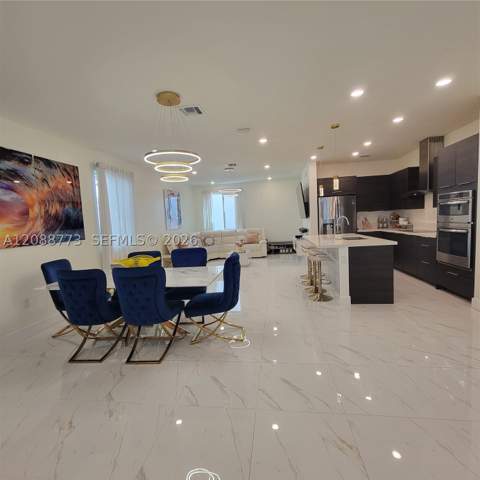 10440 NW 67th St 10440, Doral FL - photo 6 of 54