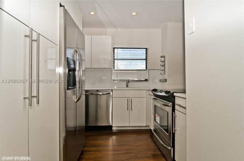 2 bedroom Condominium at 1617 Jefferson Ave 404, Jefferson Gardens Condo, Miami Beach — photo 2